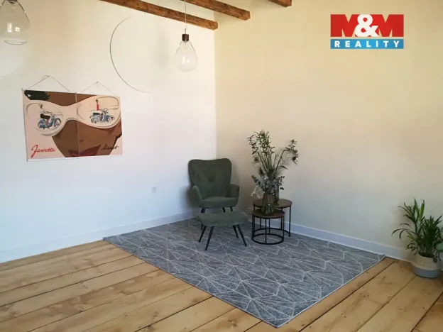 Pronájem bytu 2+kk, Praha, Janáčkovo nábřeží, 40 m2