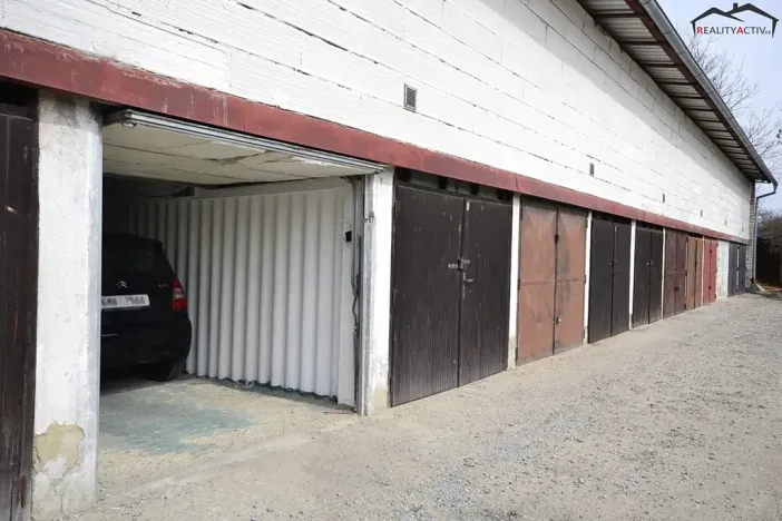 Pronájem garáže, Brno, 17 m2