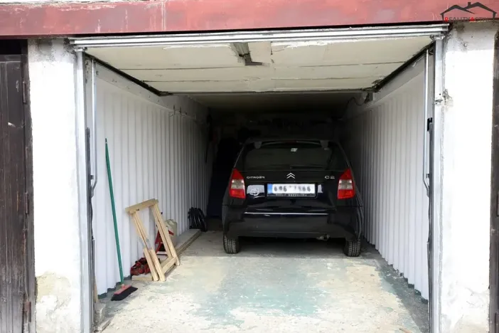 Pronájem garáže, Brno, 17 m2