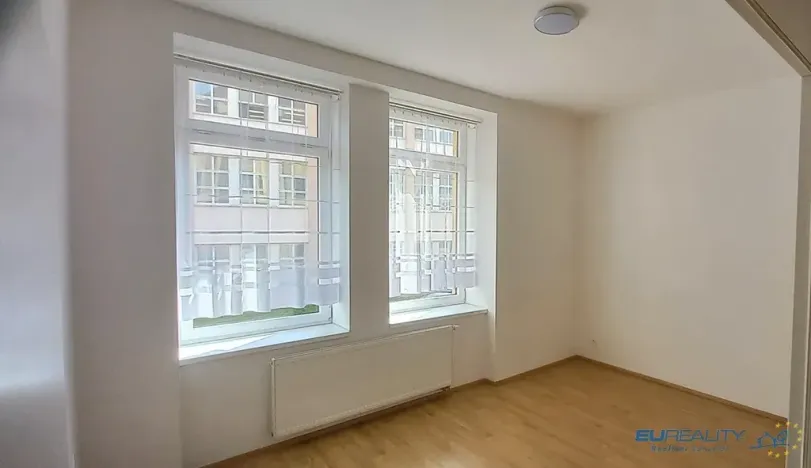 Prodej bytu 2+kk, Náchod, Komenského, 66 m2