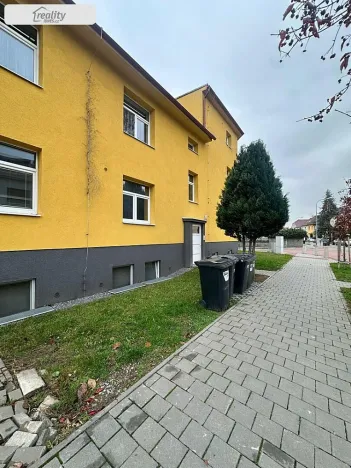 Prodej bytu 1+kk, Brno - Komárov, Slunná, 39 m2
