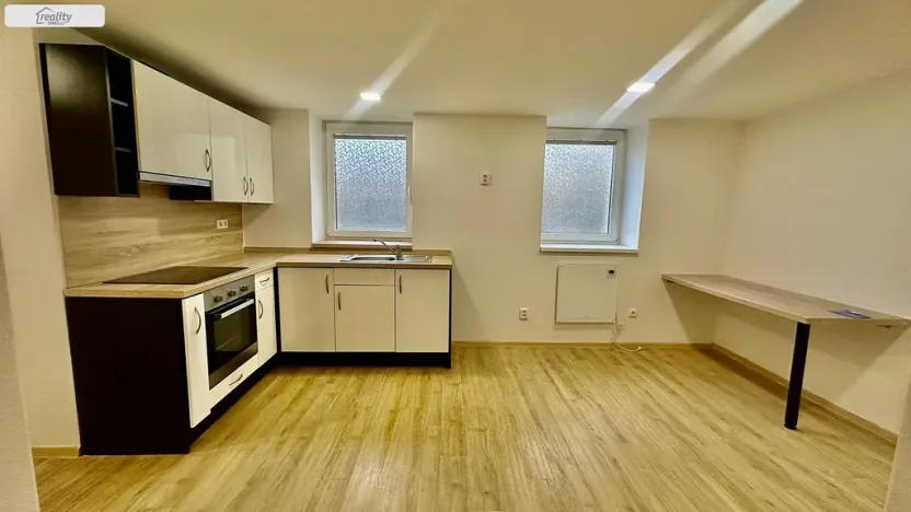 Prodej bytu 2+1, Brno - Komárov, Slunná, 59 m2