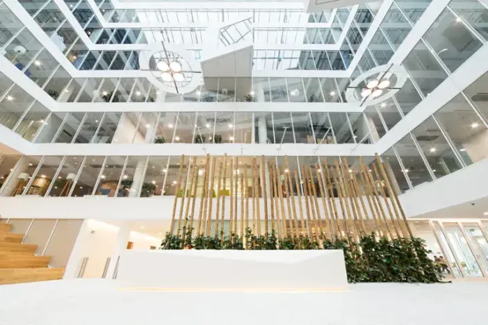 Pronájem kanceláře, Praha - Karlín, Křižíkova, 448 m2