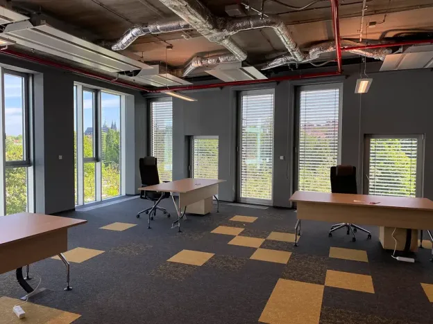 Pronájem kanceláře, Praha - Dejvice, Generála Píky, 855 m2