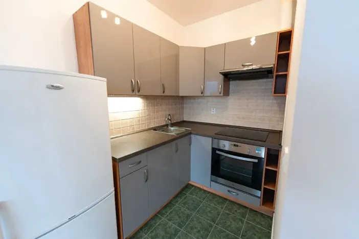 Pronájem bytu 1+kk, Praha - Stodůlky, Přeučilova, 37 m2