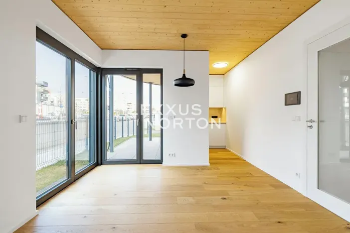 Pronájem bytu 2+kk, Praha - Stodůlky, Ujgurská, 44 m2