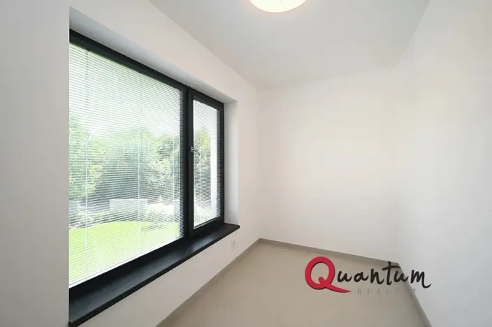 Pronájem rodinného domu, Šestajovice, Konopišťská, 250 m2