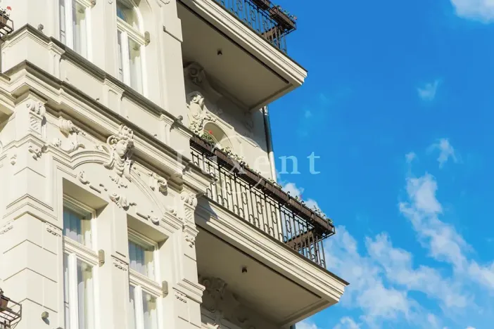 Prodej činžovního domu, Karlovy Vary, Vřídelní, 1221 m2