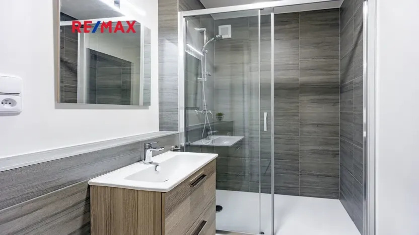 Prodej bytu 2+1, Česká Lípa, Železničářská, 59 m2