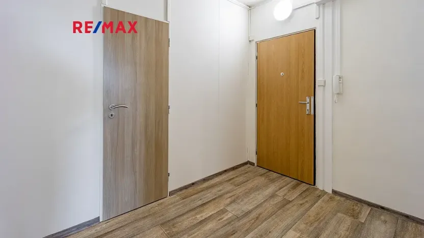 Prodej bytu 2+1, Česká Lípa, Železničářská, 59 m2