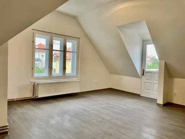 Pronájem bytu 3+1, Praha - Dejvice, Fetrovská, 80 m2