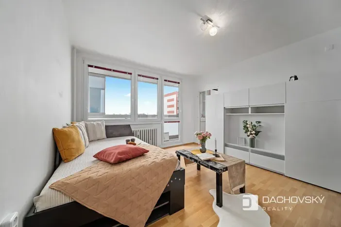 Prodej bytu 1+1, Hradec Králové, Třebechovická, 35 m2