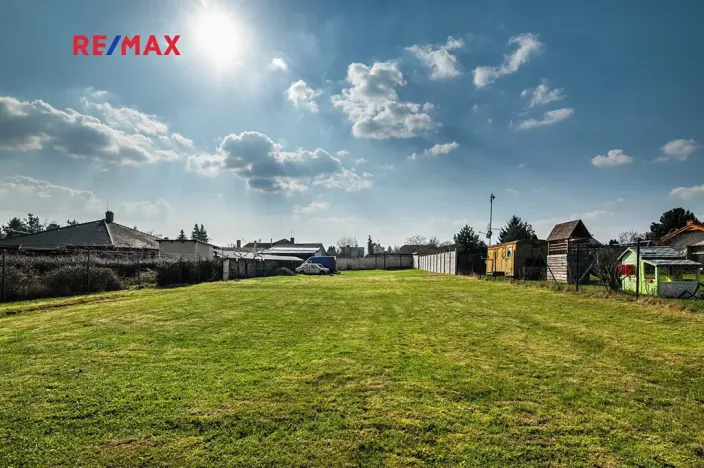 Prodej pozemku pro bydlení, Veltruby, 1285 m2