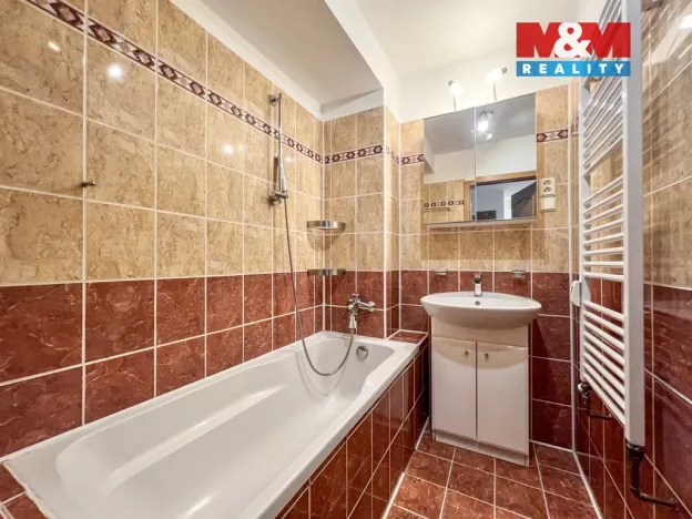 Pronájem bytu 4+1, Praha - Nusle, U družstva Repo, 93 m2