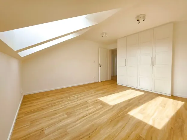 Pronájem rodinného domu, Zeleneč, 170 m2