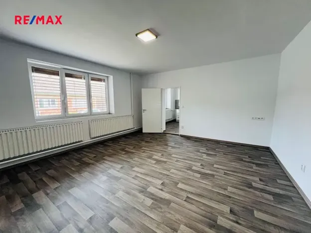 Pronájem bytu 2+1, Bzenec, Veselská, 75 m2