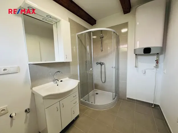 Pronájem bytu 2+1, Bzenec, Veselská, 75 m2