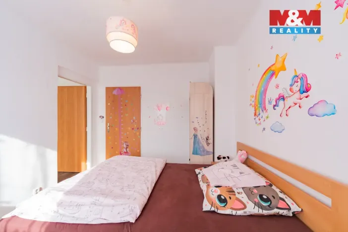 Prodej bytu 3+1, Vojtanov, Nádražní čtvrť, 83 m2