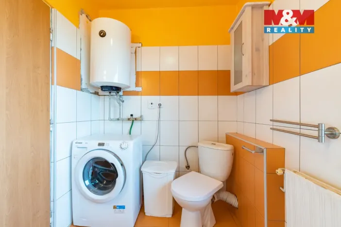 Prodej bytu 3+1, Vojtanov, Nádražní čtvrť, 83 m2