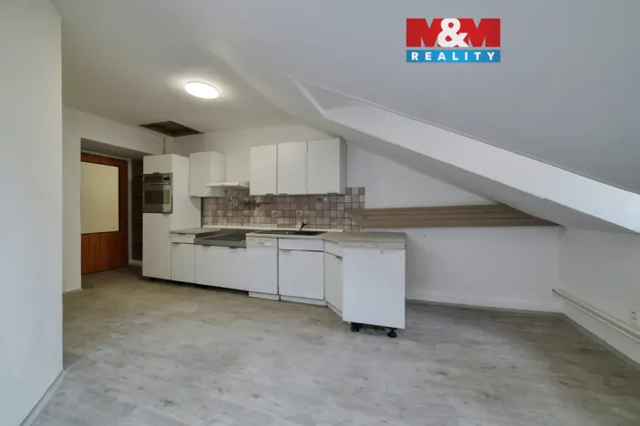 Pronájem bytu 3+1, Mariánské Lázně, Hlavní třída, 110 m2