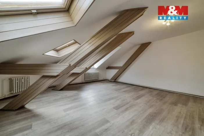 Pronájem bytu 3+1, Mariánské Lázně, Hlavní třída, 110 m2