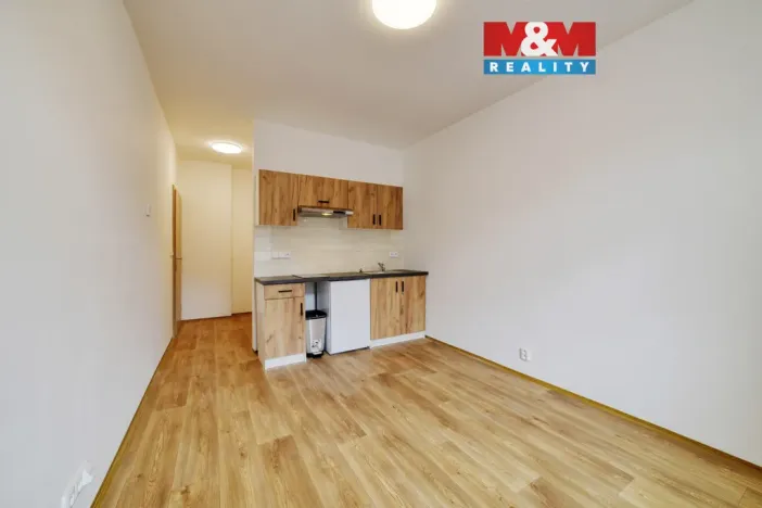 Pronájem bytu 1+kk, Mariánské Lázně, Hlavní třída, 20 m2