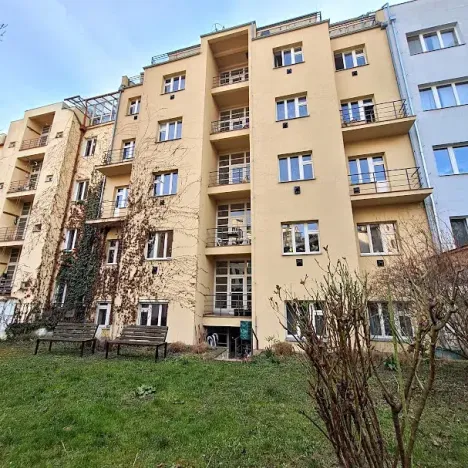 Pronájem bytu 2+kk, Praha - Vršovice, Rybalkova, 44 m2