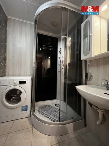 Pronájem bytu 2+1, Chlumec, Alejní, 53 m2