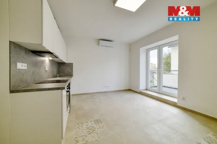 Pronájem bytu 2+kk, Mariánské Lázně - Úšovice, Palackého, 46 m2