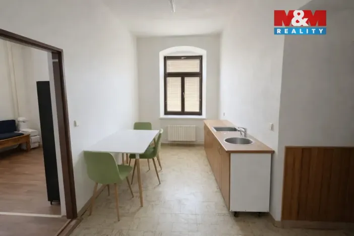 Prodej bytu 2+1, Nedvědice, 104 m2