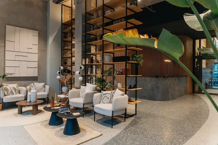 Pronájem garážového stání, Brno, Bratislavská, 13 m2