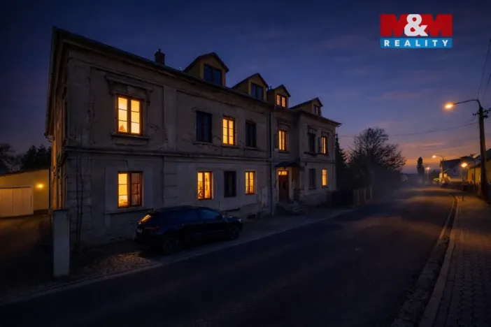 Prodej bytu 3+1, Nový Bor - Arnultovice, Gen. Svobody, 183 m2