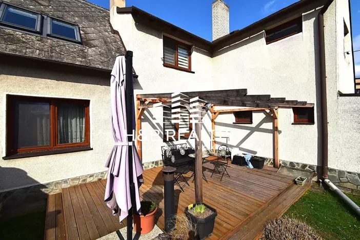 Prodej vícegeneračního domu, Měšice, Na Křížku, 183 m2