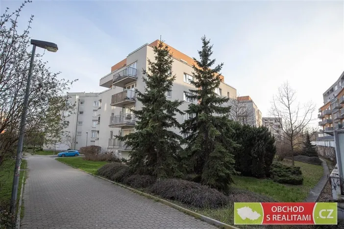 Pronájem bytu 2+kk, Praha, Janýrova, 57 m2