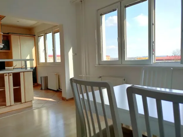 Pronájem bytu 2+1, Praha - Malešice, Počernická, 53 m2