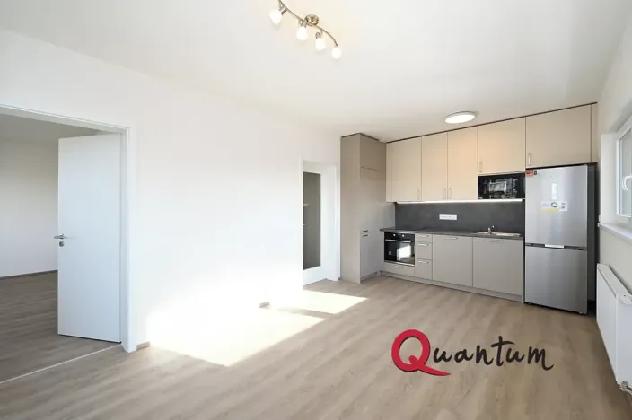 Pronájem bytu 2+kk, Praha - Vysočany, Poděbradská, 50 m2