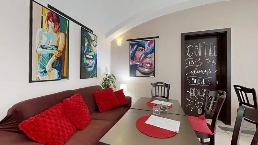 Prodej obchodního prostoru, Chrudim, Resselovo náměstí, 121 m2