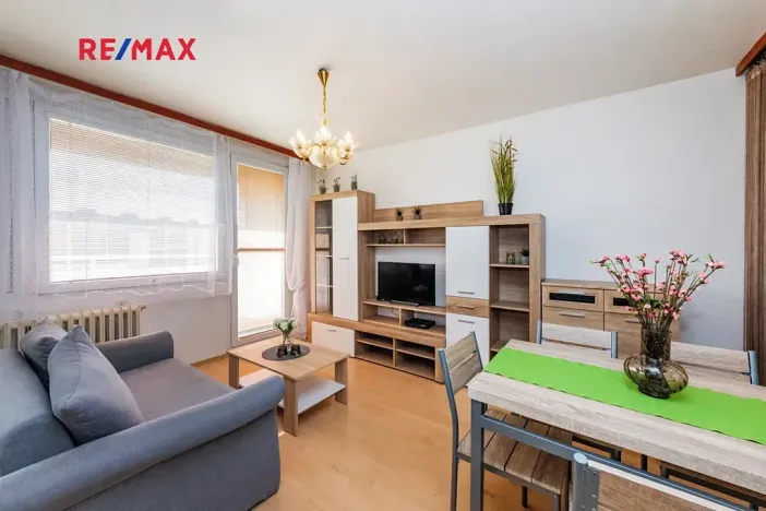 Prodej bytu 1+kk, Praha - Prosek, Vysočanská, 37 m2