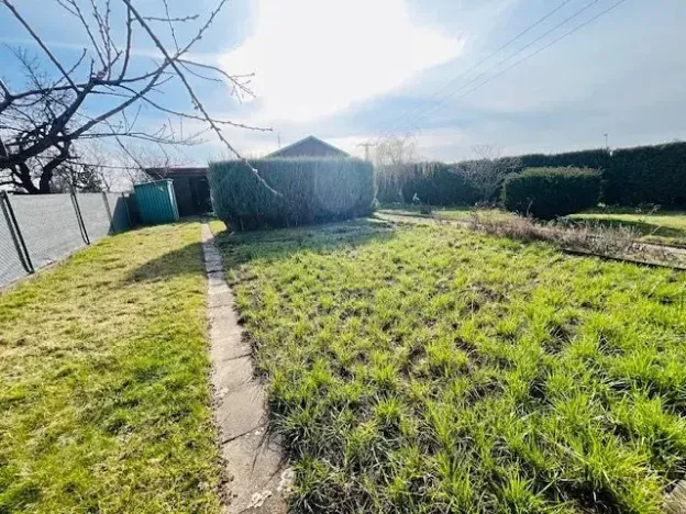 Pronájem zahrady, Lovosice, 415 m2