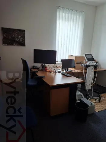 Pronájem kanceláře, Praha - Stodůlky, Ohradské náměstí, 15 m2