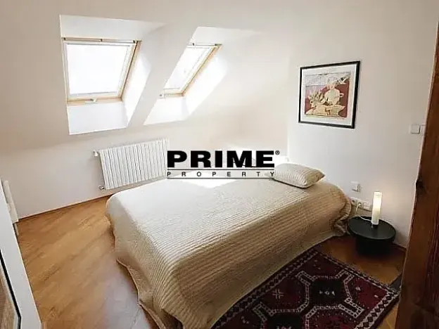 Pronájem bytu 3+1, Praha - Nové Město, Odborů, 108 m2
