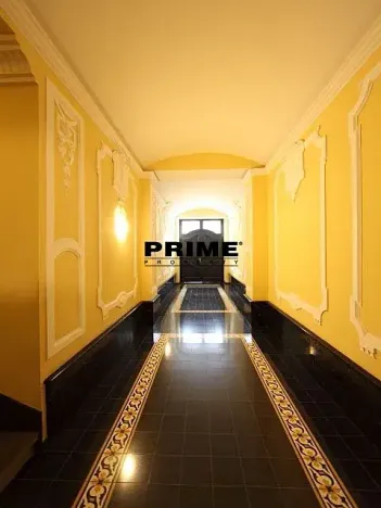 Pronájem bytu 3+1, Praha - Nové Město, Odborů, 108 m2