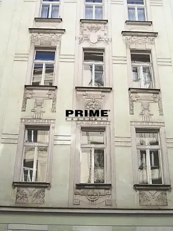Pronájem bytu 3+1, Praha - Nové Město, Odborů, 108 m2