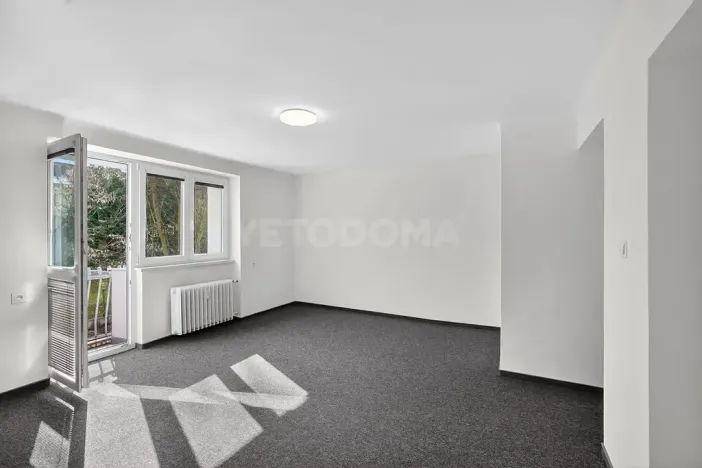 Prodej bytu 2+1, Plzeň, U Školky, 58 m2