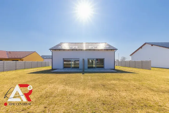 Prodej rodinného domu, Žabčice, 140 m2