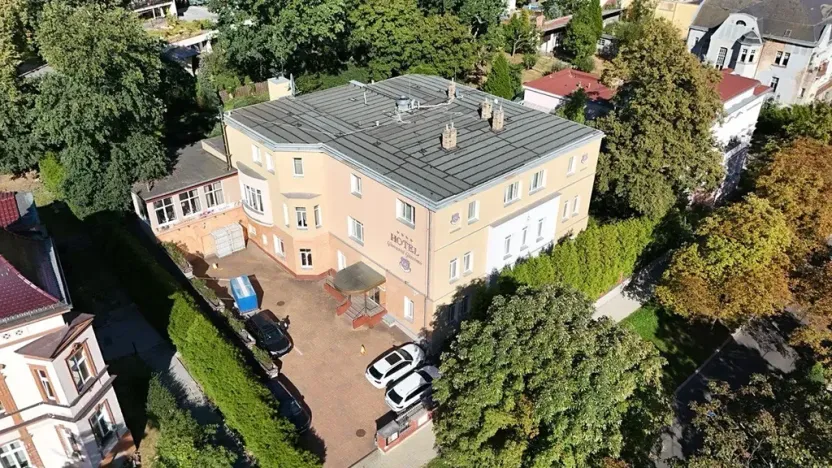 Prodej ubytování, Teplice, Vrchlického, 1500 m2