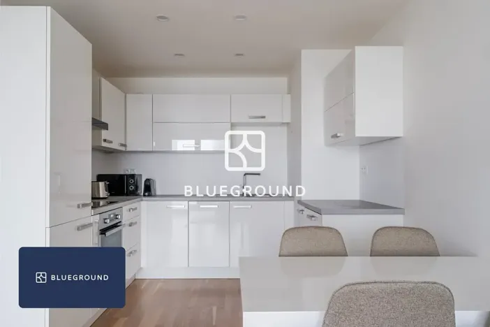 Pronájem bytu 2+kk, Praha - Karlín, Nekvasilova, 56 m2