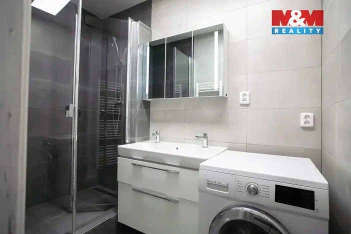 Pronájem bytu 2+1, Ostrava - Poruba, Panelová, 51 m2