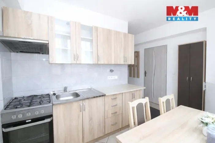 Prodej bytu 1+1, Kralupy nad Vltavou, sídl. Hůrka, 32 m2