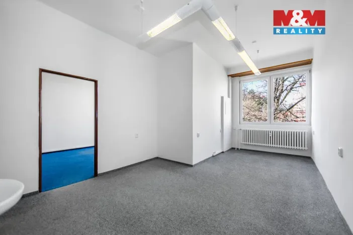 Pronájem kanceláře, Klatovy - Klatovy III, Pod Hůrkou, 211 m2